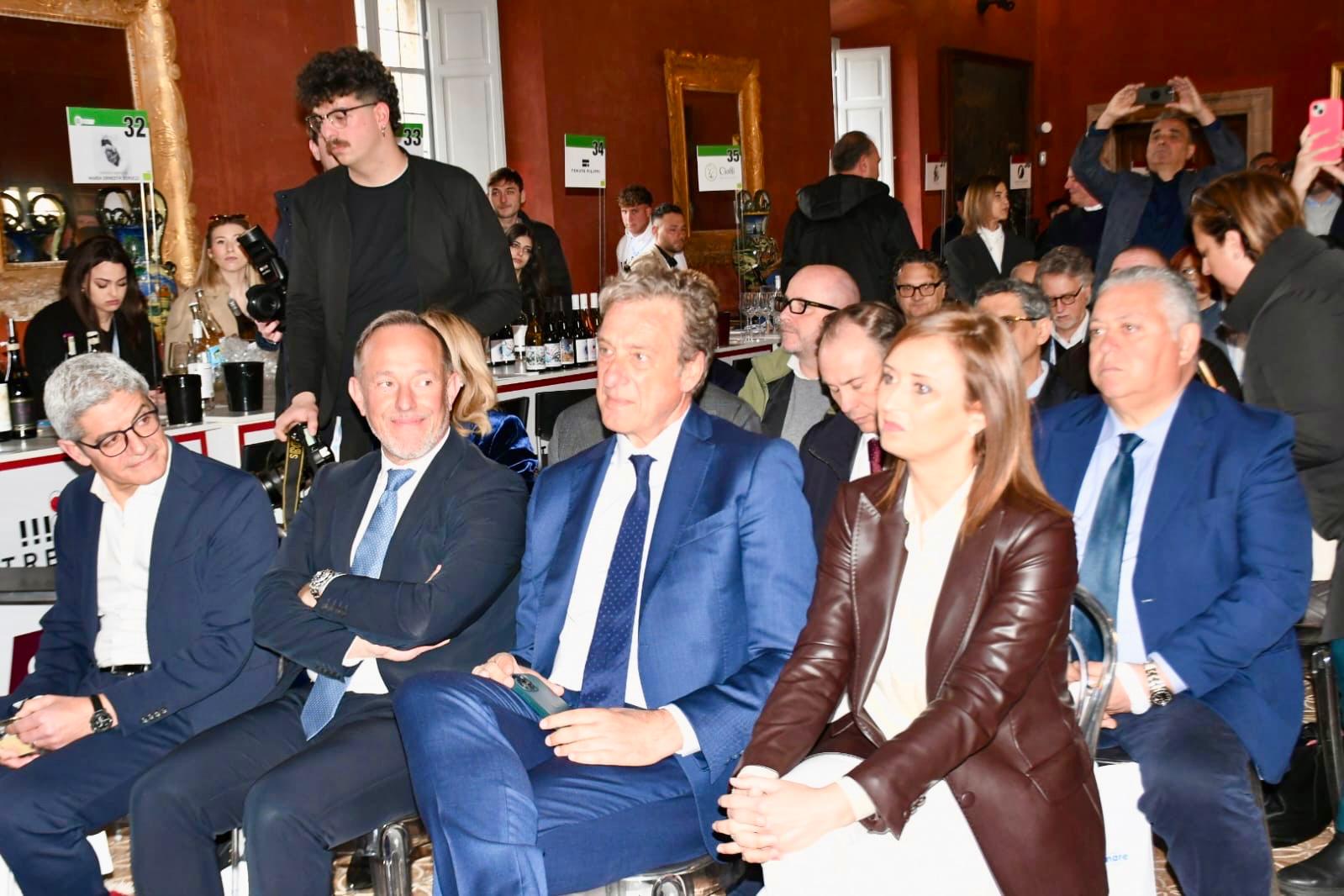 Righini, Acampora e Palazzo